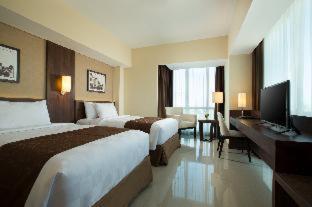 Best Western Papilio Hotel - Surabaya - 8