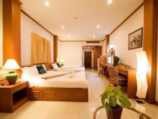 Andaman Seaside Resort Bangtao Beach - 1