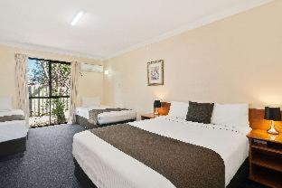 Econo Lodge Waterford - 8