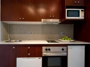Park Regis Concierge Apartments - 5