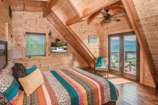 Amazing View Lodge- Breathtaking Views,1089 of FREE area attraction tickets for each paid day!!! - Sevierville - 9