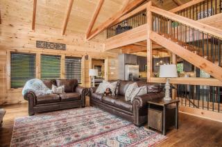 Amazing View Lodge- Breathtaking Views, Spacious Smoky Mountain Getaway Perfect for Families!!! - Sevierville - 8