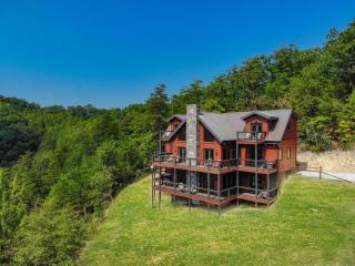 Amazing View Lodge- Breathtaking Views,1089 of FREE area attraction tickets for each paid day!!! - Sevierville - 1