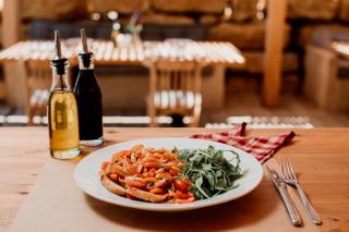 Urban Faqra Hotel - 7