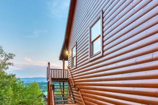 It's Got It All - Sevierville - 8