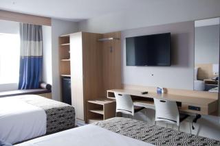 Microtel Inn & Suites by Wyndham Camp Lejeune/Jacksonville - Jacksonville - 0