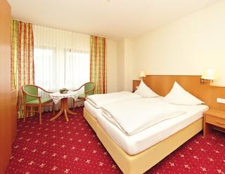 WeinBergHotel Nalbach - Reil - 8