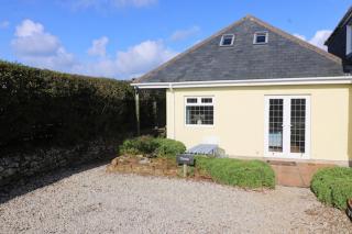 BY THE BEACH Harlyn Bay - 7