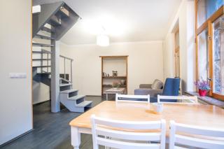 Dream Stay - Bright 2-Bedroom 2-Floor Old Town Apartment - Tallinn - 8