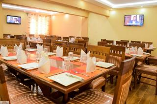 Kiandani Hotel - 1