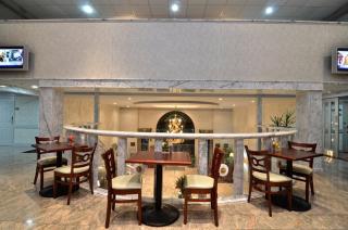 Best Western Plus Concordville Hotel - 8