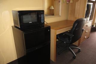 Economy Inn & Suites Joplin - Joplin - 2
