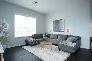 2-403 Your Vista Cay Condo - 6