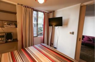 Dpto 1D 1B, Metro Bellas Artes, equipado full con WiFi - Santiago - 2