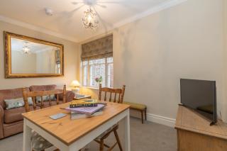 Apt 2, 71 Micklegate, YORK - York - 5