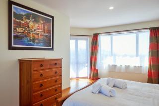 Beachcomber - 4