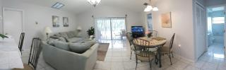 Vacation Home Falcon - Lehigh Acres - 2