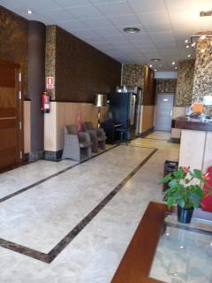 Hotel 4C Puerta Europa - Madrid - 5