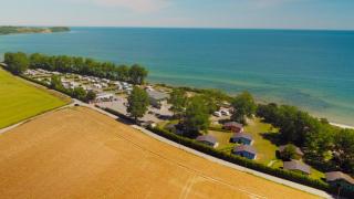 Knaus Camping- und Ferienhauspark Rügen - Altenkirchen - 9