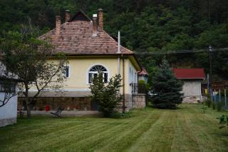 Halháza Erdészlak Apartman - Sirok - 8