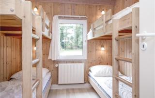 4 Bedroom Beautiful Home In Saltum - 8