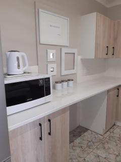 Willows Garden Cottage - 4