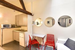 Unit 011 Saint Germain des Près (Seine) - Paris - 1