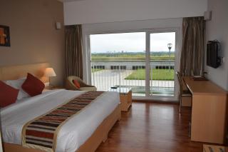 Starlit Suites Kochi - Cochin - 5