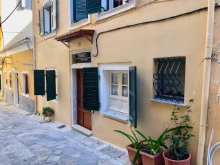 Grandma’s old town house - Città di Corfù - 9