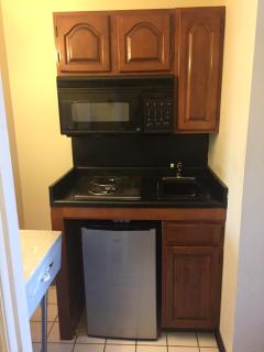 Exclusive Quarters - Cleveland - 7