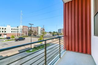 Modern 4BR Villas with Amenities - New Orleans - 9