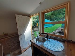 Oakdean Cottage Yurt - Blakeney - 7