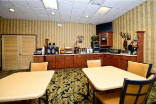 Best Western - Fayetteville - Fayetteville - 1