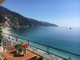 CinqueTerreBlu LungoMareNostro - Monterosso al Mare - 4