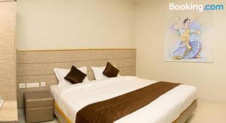 Sri Aadhish Grand Hotel - Arantāngi - 3