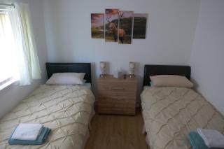 Kirkside Holiday Home - 2
