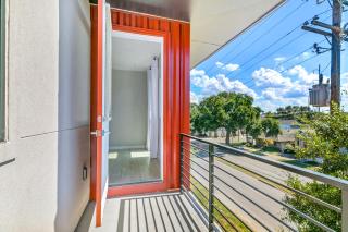 Stunning Living Near City Attractions - New Orleans - 1