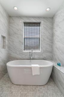 Modern 4BR Townhouse in Bienville Villas - New Orleans - 6