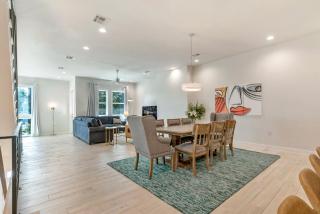 Modern 4BR Townhouse in Bienville Villas - 4