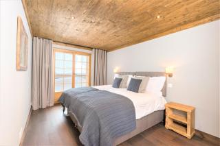 Chalet Ourson Brun by Mrs Miggins - 4