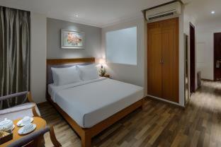 Silverland Sil Hotel - 8