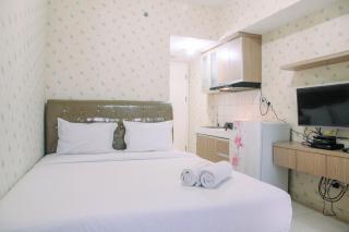 Modern Furnished Studio at Springlake Summarecon Bekasi Apartment By Travelio - Bekasi - 9