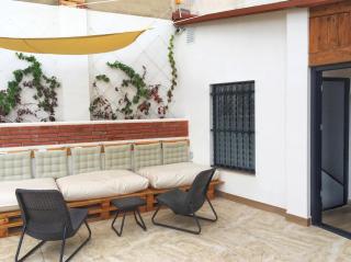 Hostel Numero Trece - FREE towels, coffee & tea, remote check-in - Alicante - 1