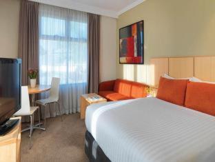 Mercure Brisbane Garden City - Brisbane - 9