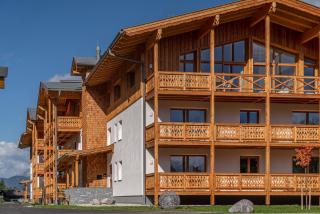 Skylodge Alpine Homes - 1