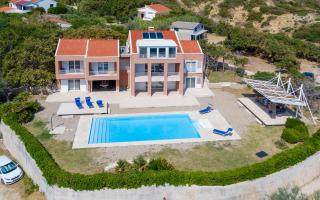 Luxury Seafront Villa Exclusive Pag with private pool by the beach on Pag island - Pag - 9