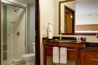 Hyatt Place Indianapolis Airport - 9