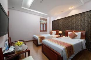 Lakeside Palace Hotel - Hanoi - 2