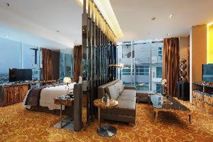 Cambridge Hotel Medan - Medan - 9