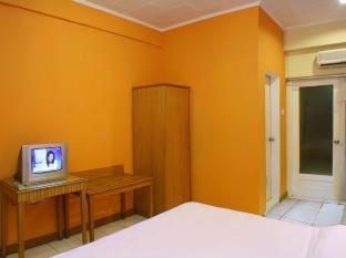 Hotel Hangtuah - Padang - 3